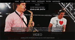 Desktop Screenshot of johnandmrsmith.com